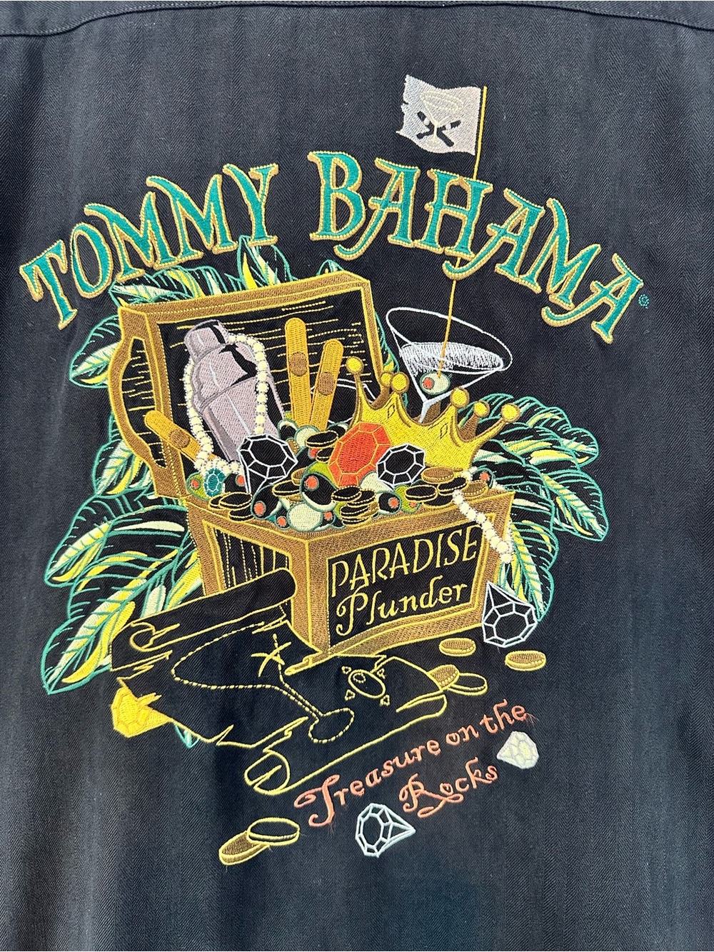 Tommy Bahama Men's Large 100% Silk‎ Hawaiian Camp Shirt Embroidered